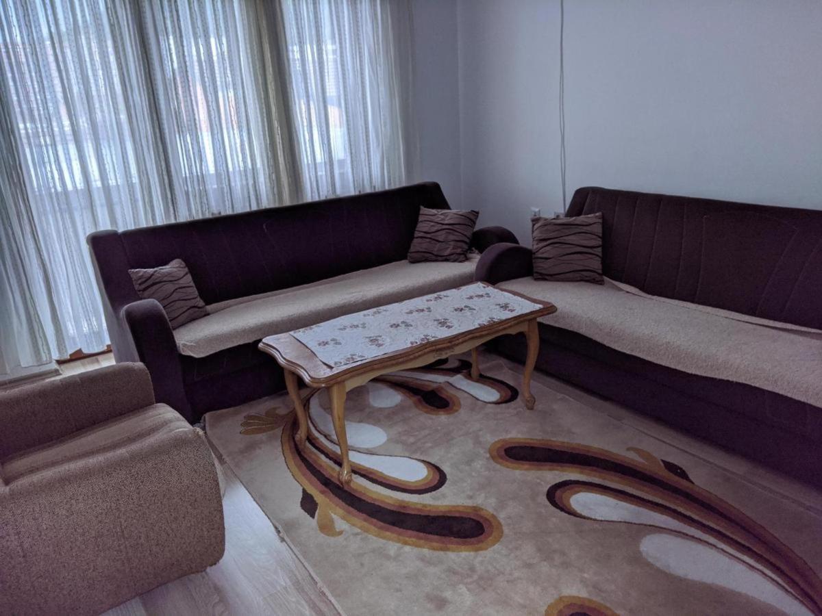 Lovely 1 Bedroom Within Walking Distance, Views Peje Exterior photo