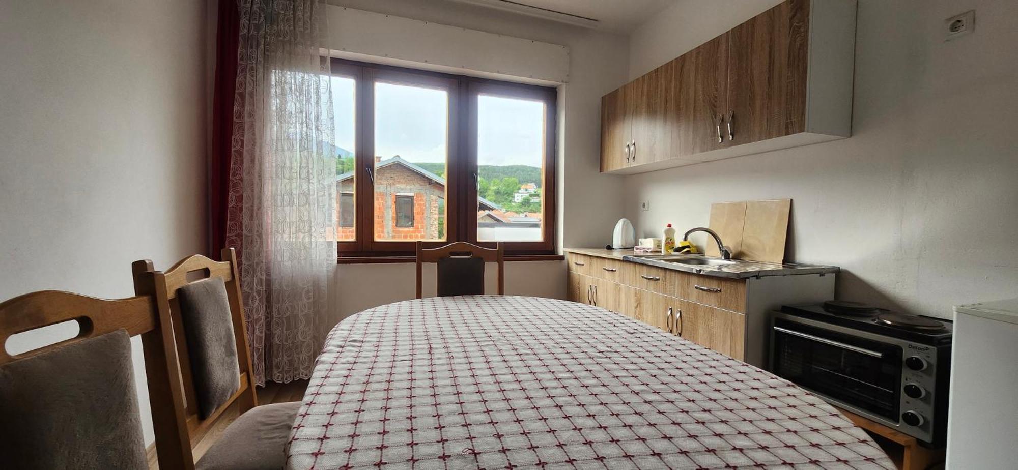 Lovely 1 Bedroom Within Walking Distance, Views Peje Exterior photo