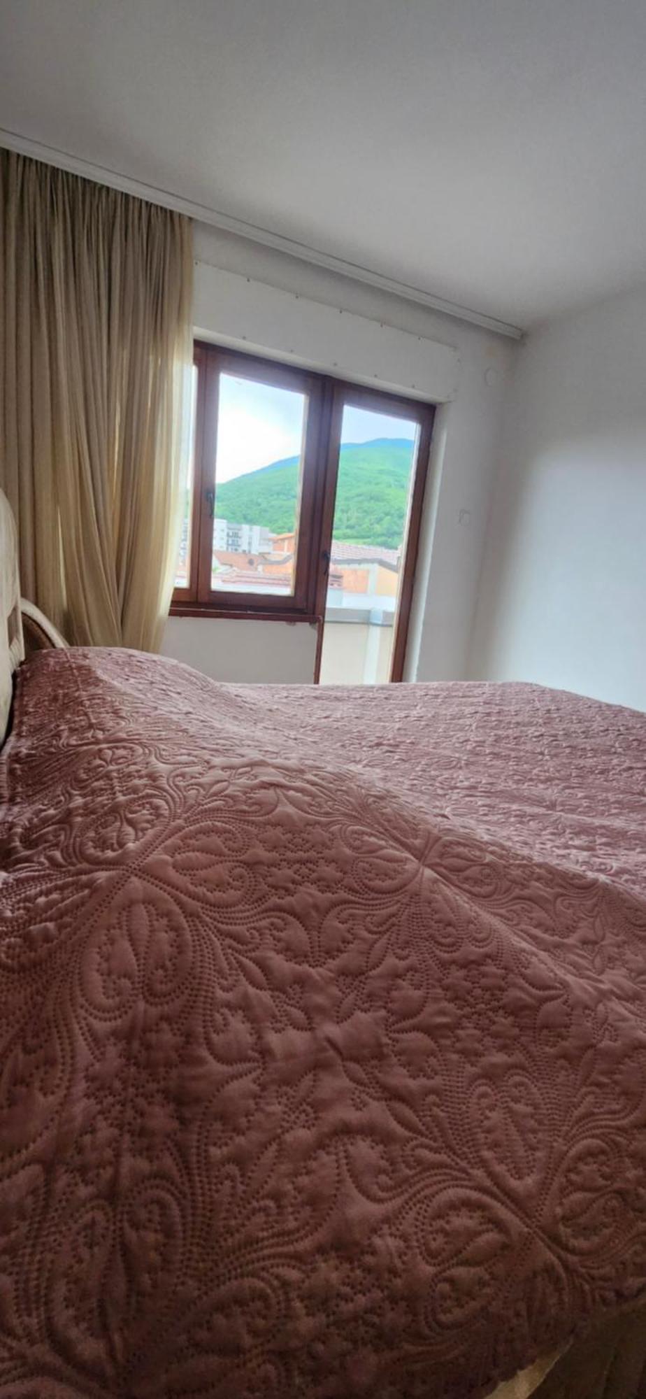 Lovely 1 Bedroom Within Walking Distance, Views Peje Exterior photo