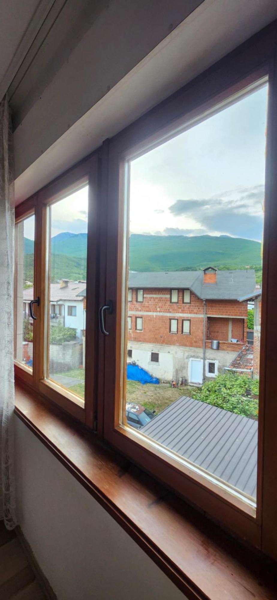 Lovely 1 Bedroom Within Walking Distance, Views Peje Exterior photo