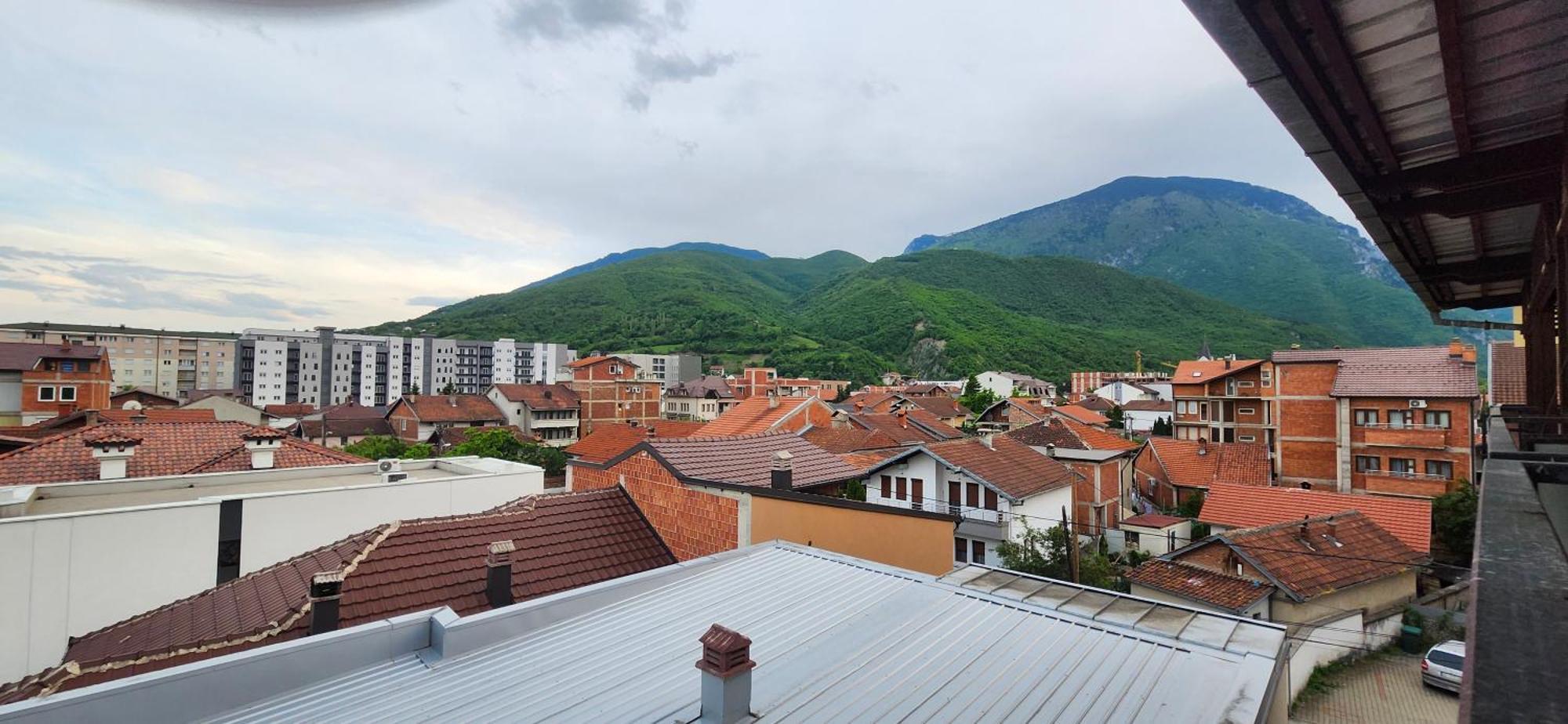 Lovely 1 Bedroom Within Walking Distance, Views Peje Exterior photo