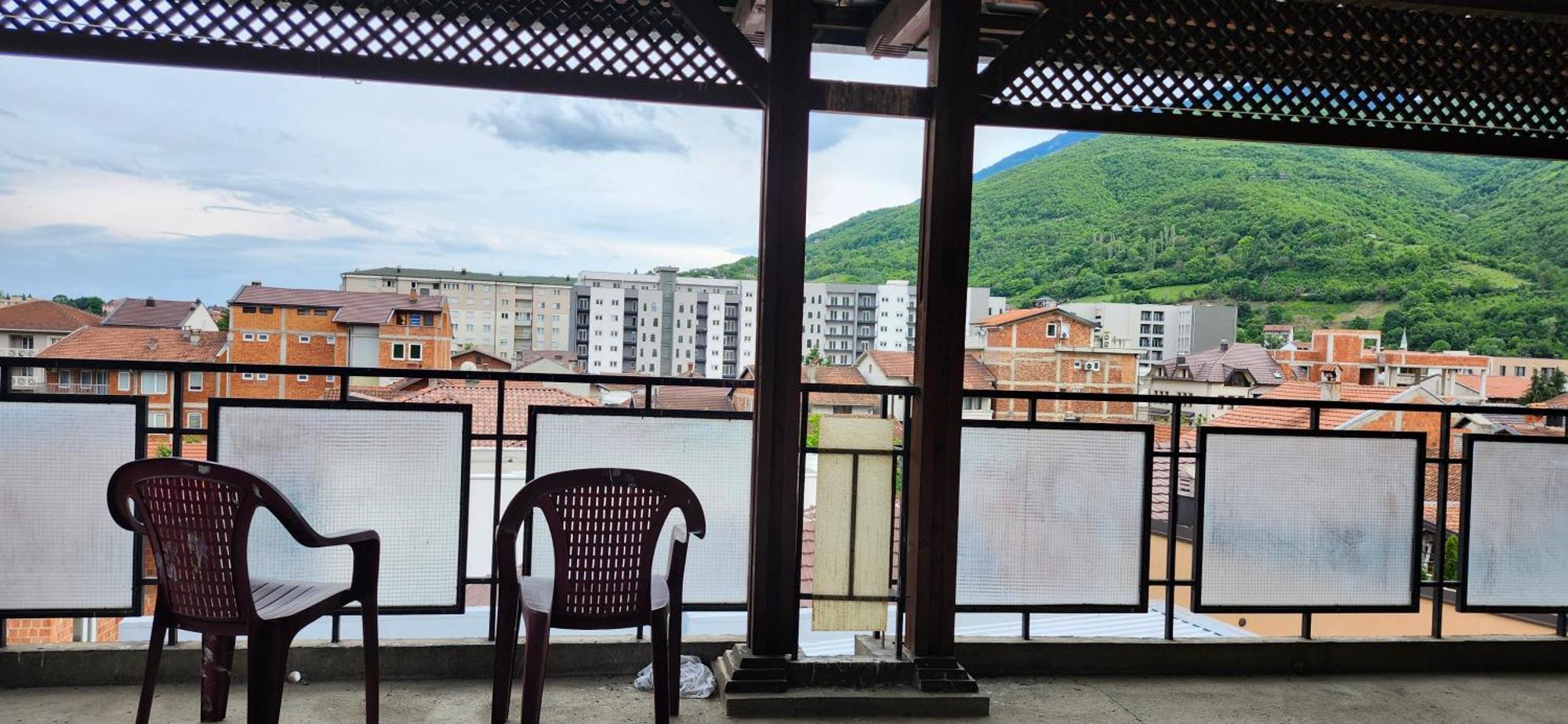 Lovely 1 Bedroom Within Walking Distance, Views Peje Exterior photo